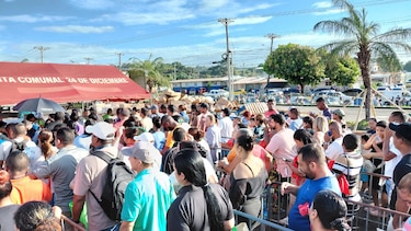 IMA consultará a consumidores sobre venta de bolsas navideñas en supermercados