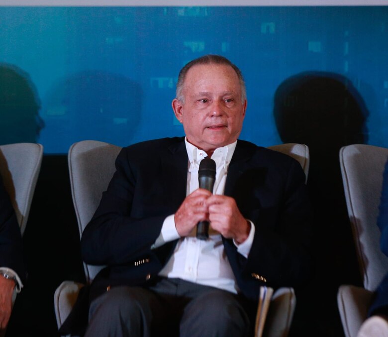 Donald Trump afirma que el Canal de Panamá volverá a manos estadounidenses