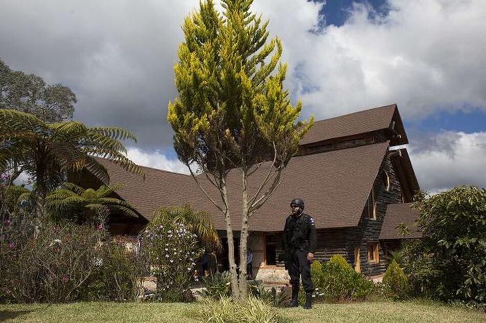 Guatemala: confiscan casa de campo de expresidente