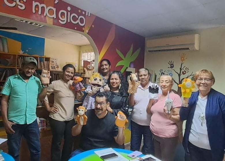 Empieza programa de formación para bibliotecarias en el país