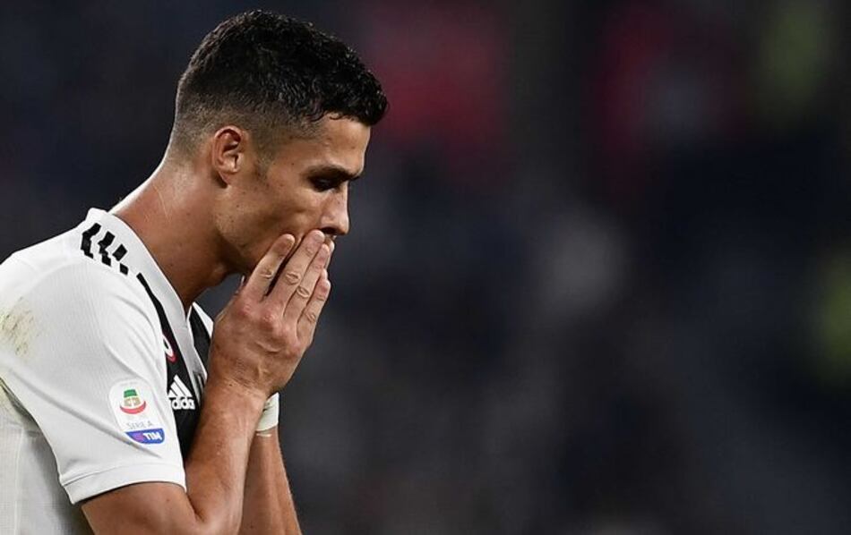 Exmodelo acusa a Cristiano Ronaldo de violación y el futbolista lo desmiente