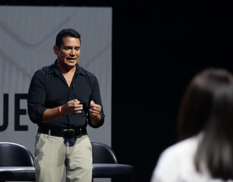 Transparencia y fiscalización: los temas centrales del último debate de candidatos a alcalde