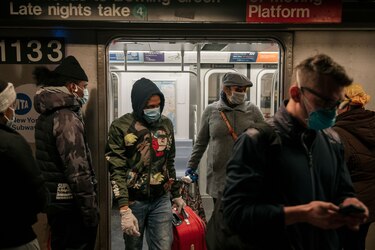 Estados Unidos supera los 700,000 casos registrados de coronavirus