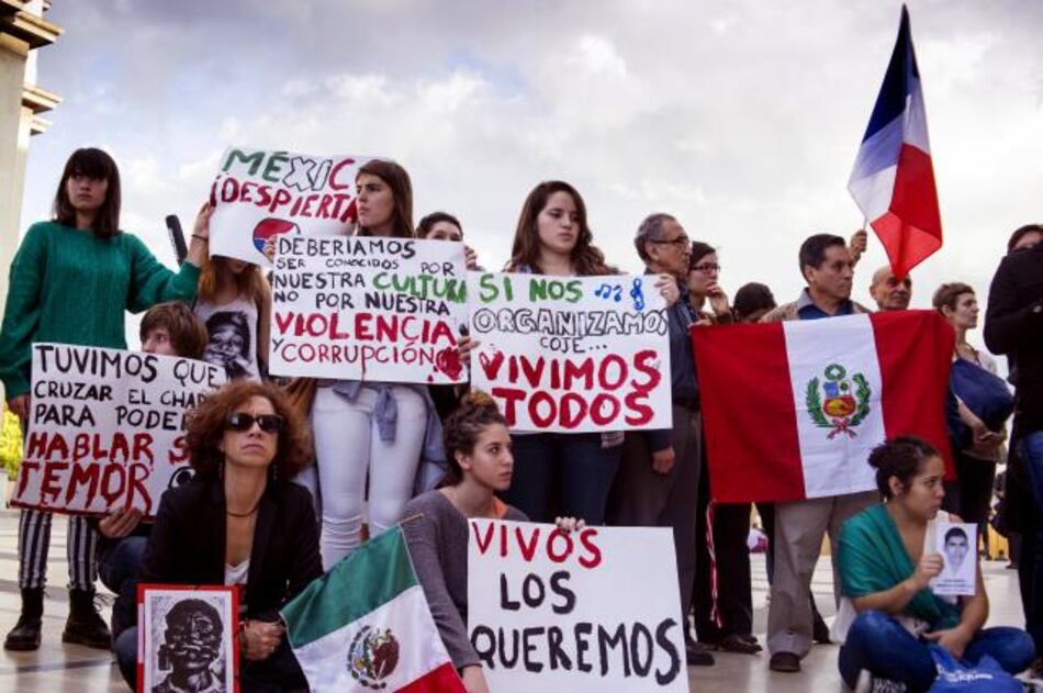 México ofrece recompensa para dar con estudiantes