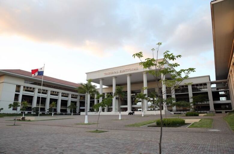 Corte Suprema de Justicia se inhibe en casos de diputados