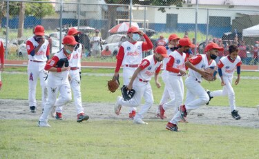 Metro y Colón se meten a semifinales
