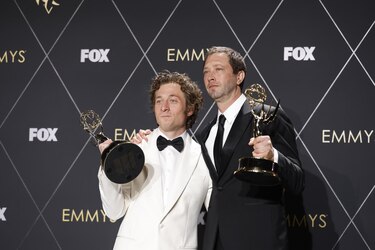‘Succession’ y ‘The Bear’ empatan con seis victorias en la 75 edición de los Emmy