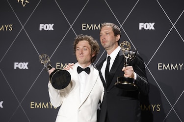‘Succession’ y ‘The Bear’ empatan con seis victorias en la 75 edición de los Emmy