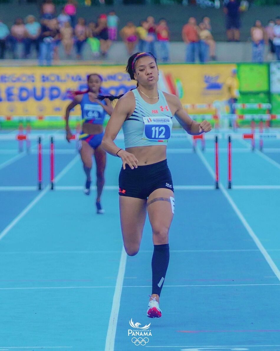 Gianna Woodruff clasifica para la semifinal de los 400 metros vallas en el Mundial de Atletismo