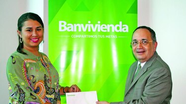 Banvivienda y Operación Sonrisa llevan alegría