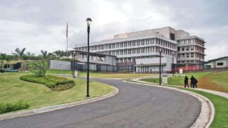 Consulado de Estados Unidos da prioridad a citas para visas de estudiantes y trabajo