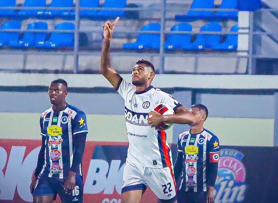 Saed Díaz volverá a vestir la camiseta del Tauro FC tras sus 7 goles en el Clausura 2025