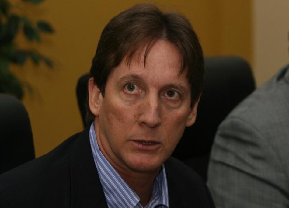 Preguntas de la Asamblea para Sáez-Llorens: Ciudad hospitalaria, pensiones y KPC