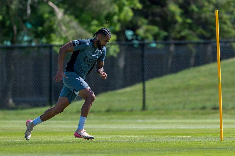 Luis Mejía y Aníbal Godoy evolucionan favorablemente y entrenan con Panamá