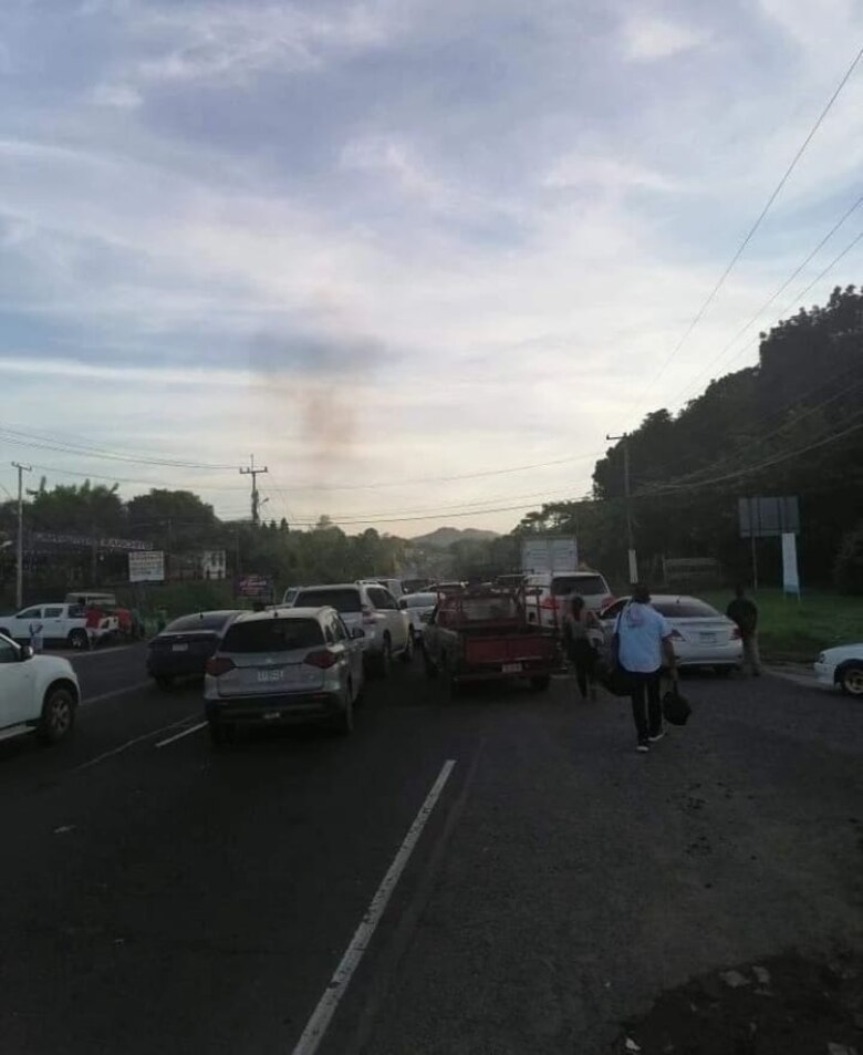 Protestas y cierres continúan en el área metropolitana y el interior del país