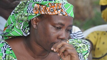Nigeria: Madre de secuestrada pide liberar a milicianos