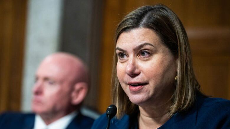 Los congresistas demócratas que instaron a los militares a desobedecer ‘órdenes ilegales’ a quienes Trump acusa de sedición