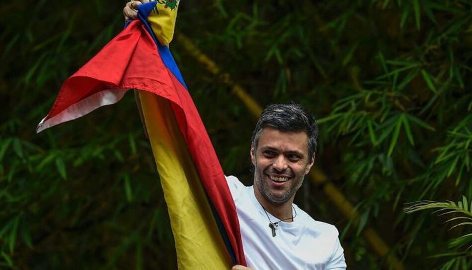 Rajoy ‘felicita’ a Leopoldo López ‘por su excarcelación’ y ‘coraje’