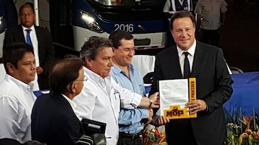 Rebaja del pasaje, operativos 'antipiratas' y compra de vagones para el Metro