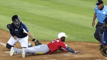 Probeis suspende a ocho, tras incidente entre Bravos y Águilas