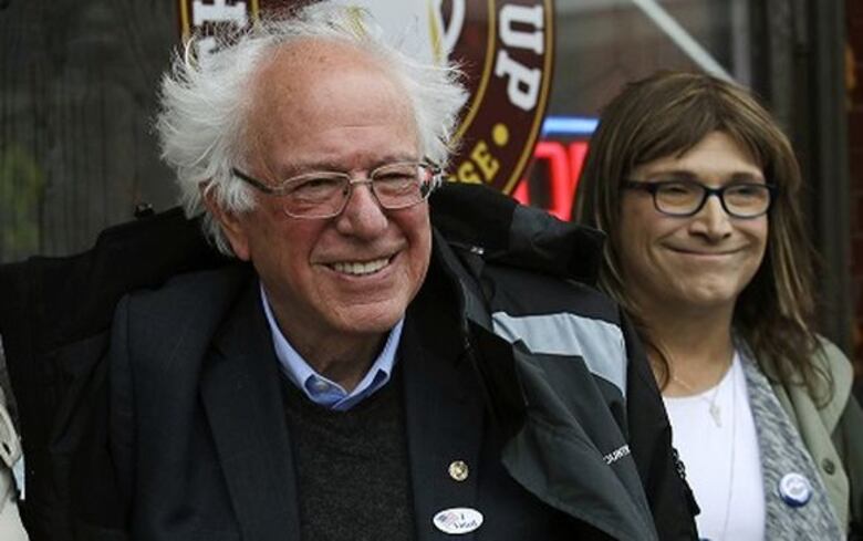 Cierran casillas en la costa este; resultados apretados