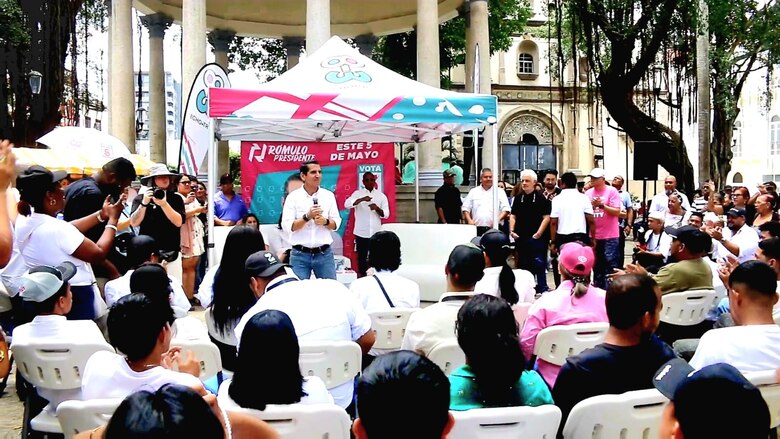 Roux rechaza el uso de escoltas, Lombana reducirá la Asamblea y Torrijos promete un hospital