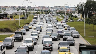 Alza en mantenimiento de autos