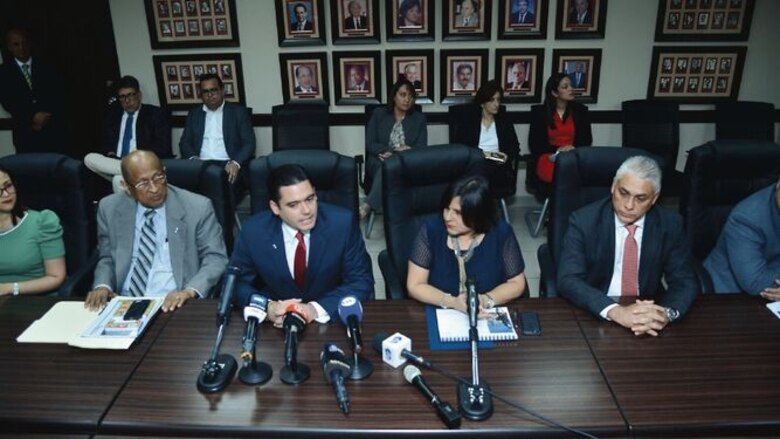 Se inicia transición con los nuevos ministros designados