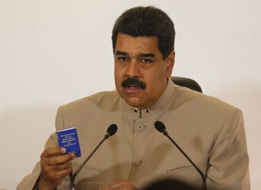 Maduro afirma que una 'insurgencia armada' opositora busca derrocarlo