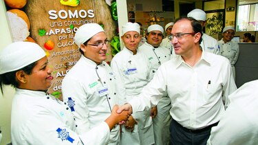 Nestlé promueve inserción laboral en la juventud