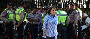 Senadores se reúnen con víctimas de las protestas contra el gobierno de Nicolás Maduro