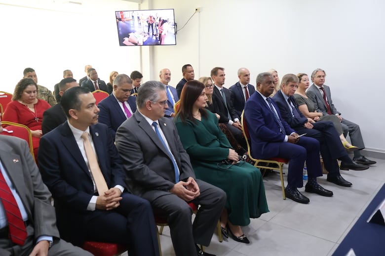 Panamá y tres países europeos sellan acuerdo aduanero contra el narcotráfico