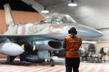 Irán lanzó más de 1,000 drones contra Israel la semana pasada, según el Ejército israelí