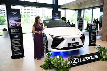 Lexus Panamá presenta el nuevo Lexus RZ, su primer SUV 100% eléctrico en el país