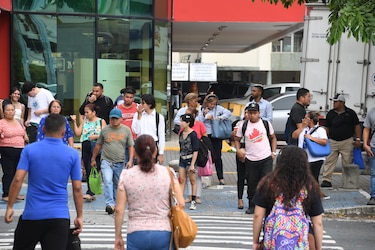 Los panameños están contratando más seguros de vida, salud y autos