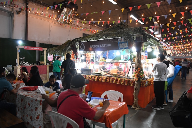 Así se vive la Feria Nacional de Artesanías 2025: arte, folclore y tamborito