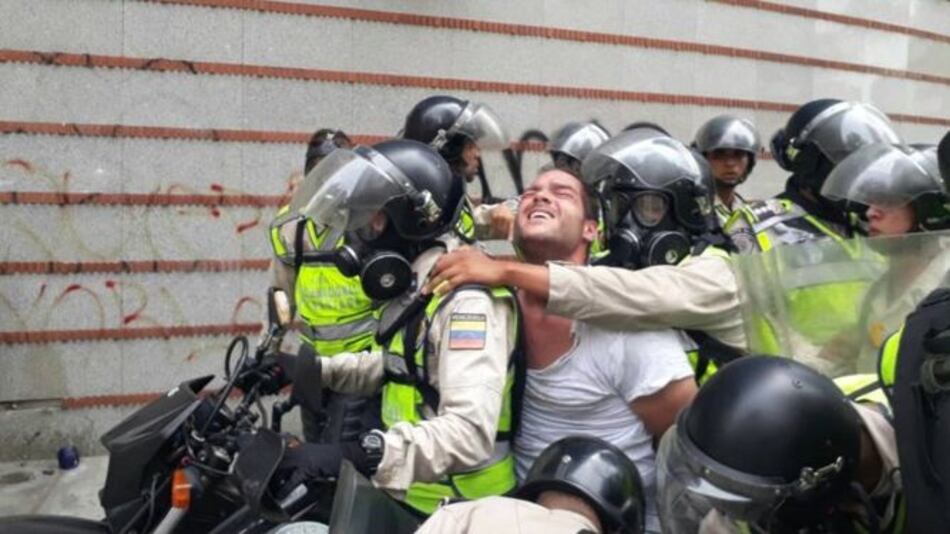 SIP repudia el arresto del director de redes sociales del diario 'El Nuevo País'