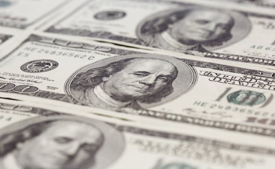 Advierten de impacto a la economía por seguir en listas