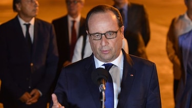 François Hollande inicia primera visita de un presidente francés a Cuba