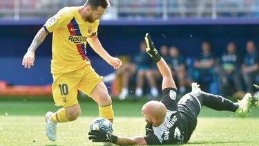 Barcelona recupera el liderato en España