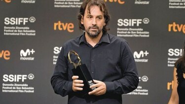 ‘Entre dos aguas’ y ‘Rojo’ triunfan en San Sebastián