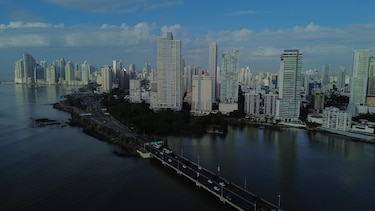 JP Morgan y Barclays advierten que alto déficit fiscal pone en riesgo estabilidad financiera de Panamá