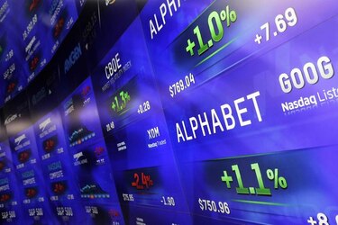 Alphabet en camino a desplazar a Apple como empresa más valiosa