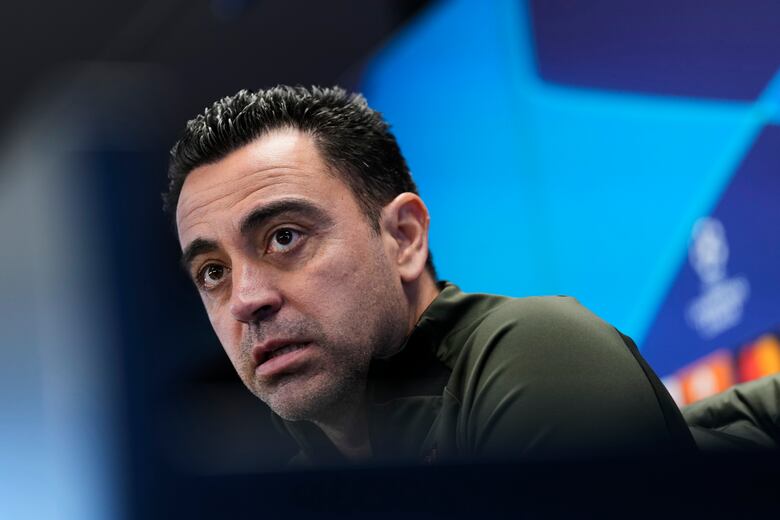Xavi espera un Nápoles ‘valiente’ y pide que Montjuïc sea ‘una olla a presión’