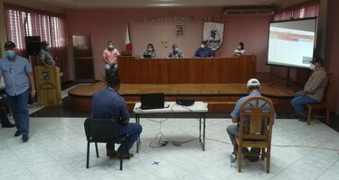 Ministros realizan reunión con autoridades de Los Santos para analizar la apertura del tercer bloque en esta provincia