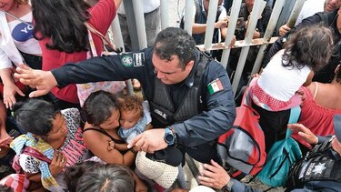 La caravana de los migrantes llega a México