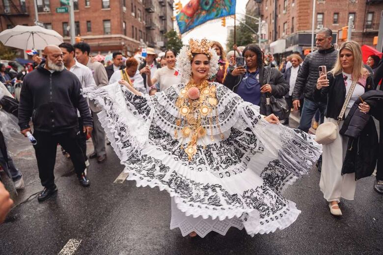 Así se vive el desfile de Panamá en Brooklyn, Nueva York