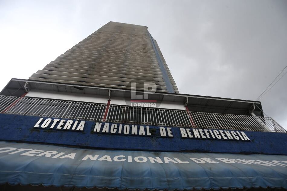 La Lotería despide a la hermana de un exfuncionario que ha denunciado anomalías en el cobro de premios