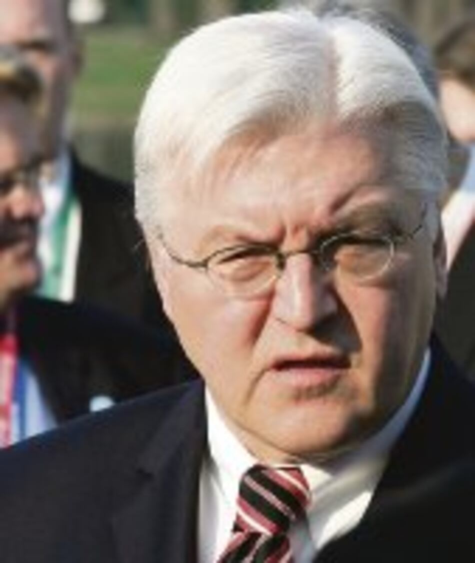 Aumentarán el número de escuelas en el exterior