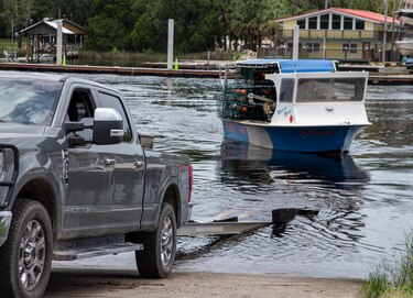 Elsa se degrada a tormenta tropical antes de tocar tierra en Florida